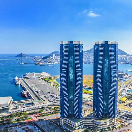Brown Suites Busan Station Exterior foto